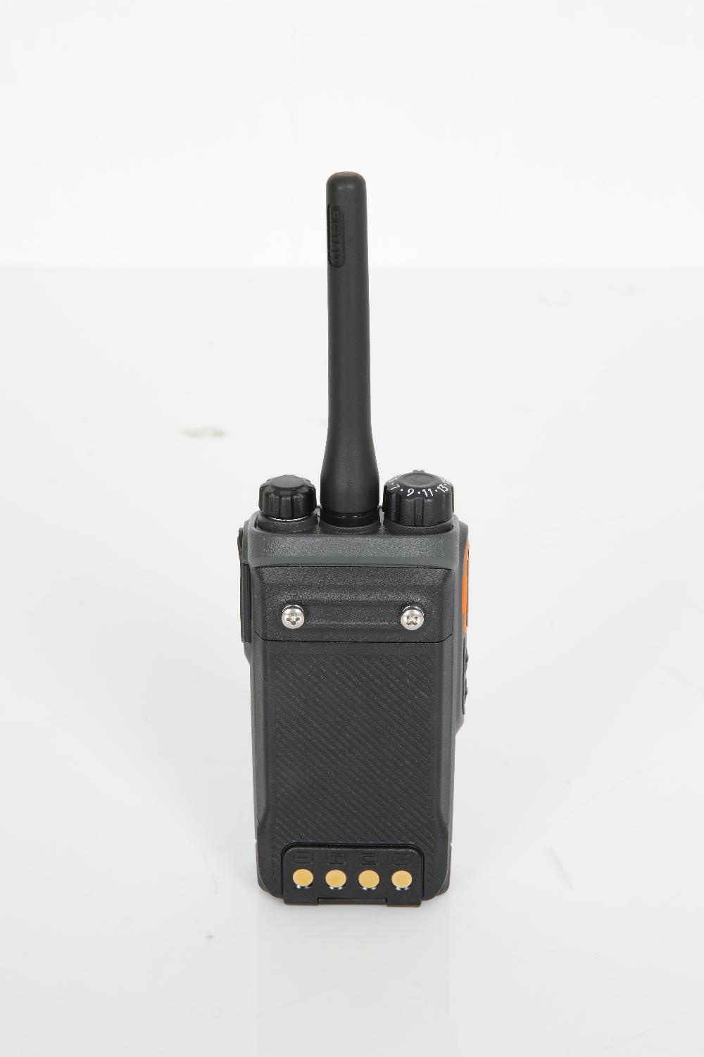 Hytera PD405